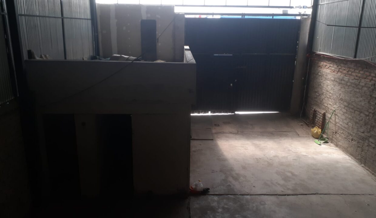 PROPIEDAD ALMACEN PUERTA VERDE VIII
