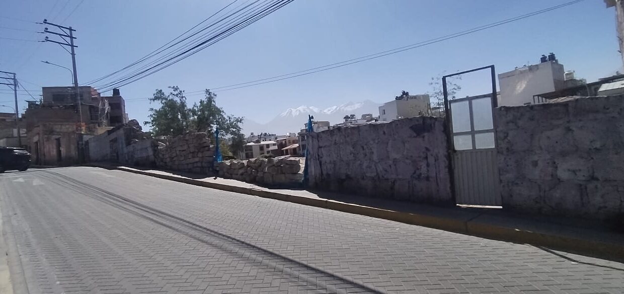TERRENO EN VENTA EN CERRO COLORADO SR JESUS 511 M2 II