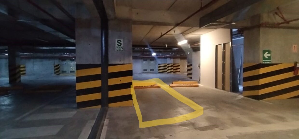 COCHERA CITY CENTER DR RAUL LLERENA I
