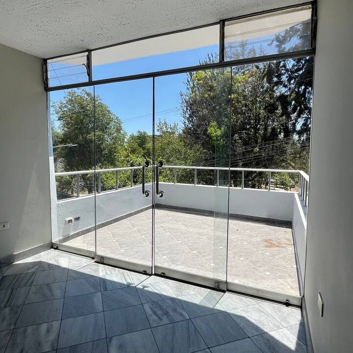 DEPARTAMENTO EN VENTA EN BANCARIOS JEREMY  V